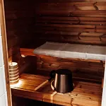 Club Apartment *